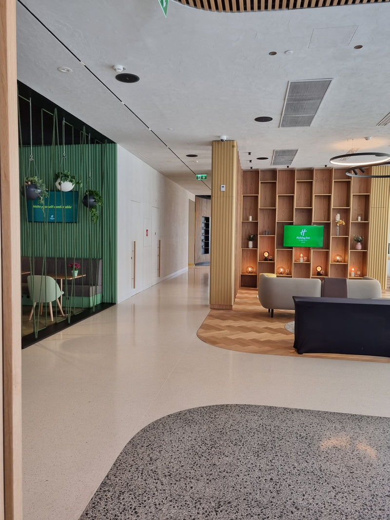 Holiday Inn